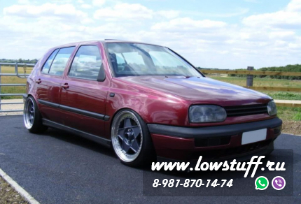 VW Golf 3 Решетка радиатора тюнинг черная матовая без значка стиль VR6 LOWSTUFF RGVWG3VR6MATBLKWOB