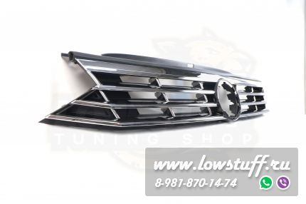 VW Passat B8 R line решетка радиатора черный глянец с хром полосками с отверстием для логотипа LOWSTUFF RGVWPASB8RLINE