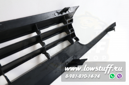 VW Golf 3 Решетка радиатора тюнинг черная матовая без значка стиль VR6 LOWSTUFF RGVWG3VR6MATBLKWOB