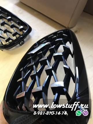 Решетки радиатора BMW X5 F15 X6 F16 Diamond черные с серебряными каплями GCP-081501D
