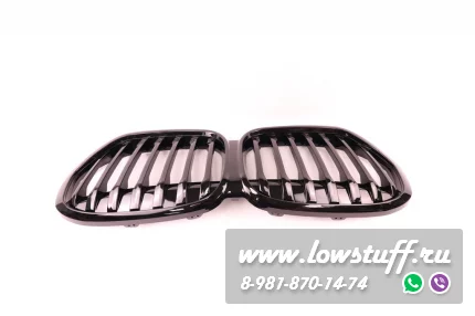 Решетки радиатора BMW X1 F48 LCI 2020- ноздри черные глянцевые одинарные LOWSTUFF RGBMX1F48LCIX1GB