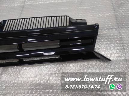 Решетка радиатора VW Golf 6 R20 look глянцевая черная KITT RGVWG6R20GLBL