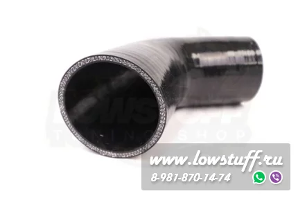 Патрубок силиконовый угол 45 градусов диаметр 70мм длина 100мм стенка 5мм черный LOWSTUFF SPIPEBLK45DEGD70L100-100
